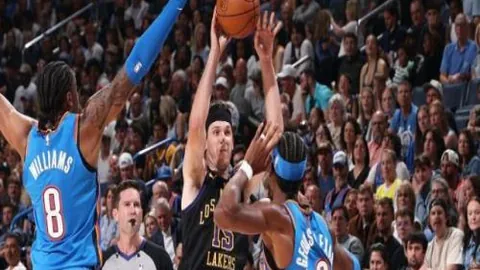 连续5战4胜精彩对决！步行者激战老鹰，NBA焦点专场不容错过！